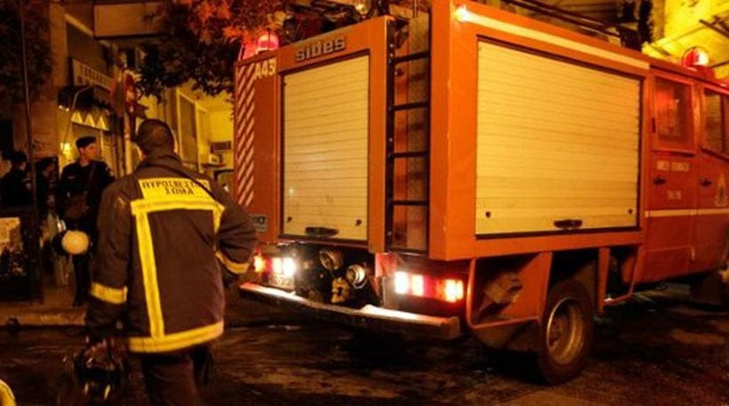 Νεκρός νεαρός άντρας από πυρκαγιά σε διαμέρισμα στην Αγία Βαρβάρα